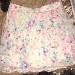 LC Lauren Conrad Skirt size Large.